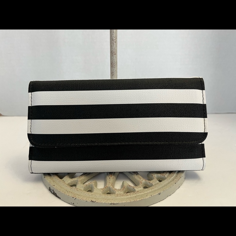 KUT from the Kloth wallet